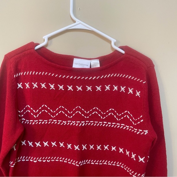 Liz Claiborne LizSport Red white Embroidery Thin knit Sweater Women Medium NWT - Picture 3 of 11